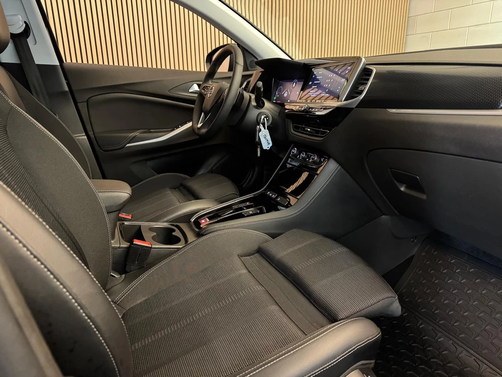 Opel Grandland – foto 36
