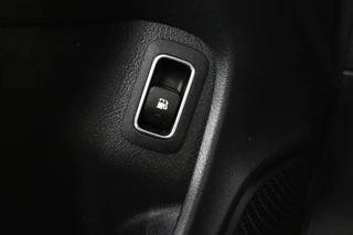 Mercedes-Benz CLA – thumbnail 14