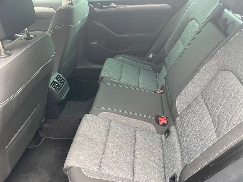 Volkswagen Passat – foto 10