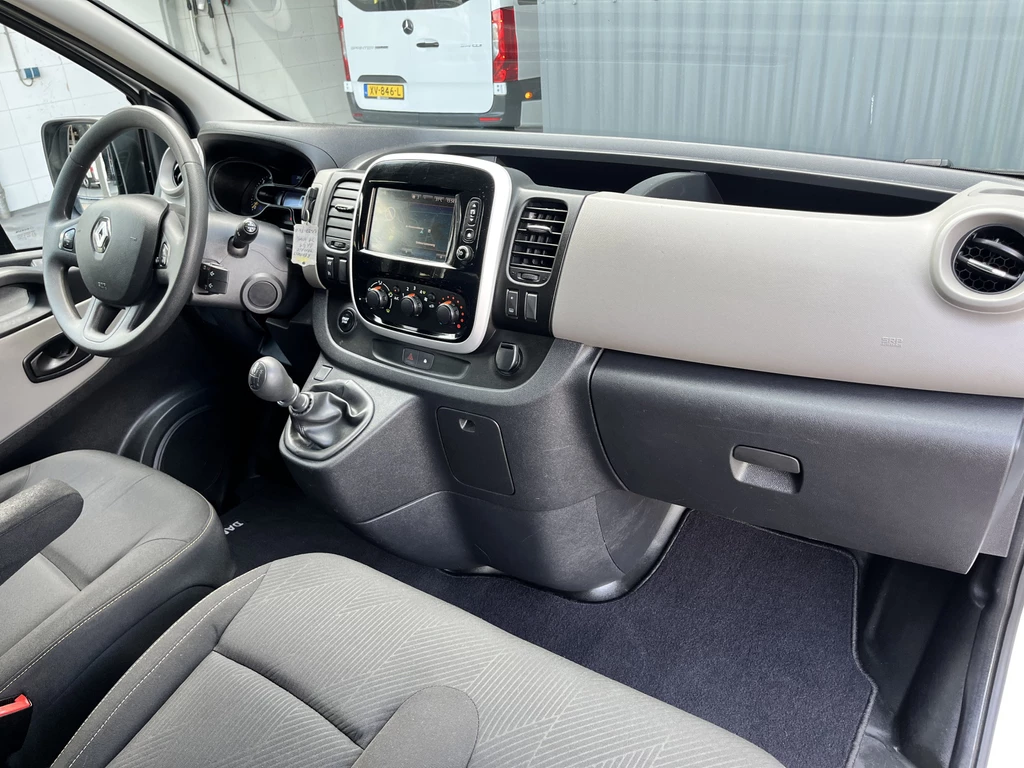Renault Trafic – foto 14