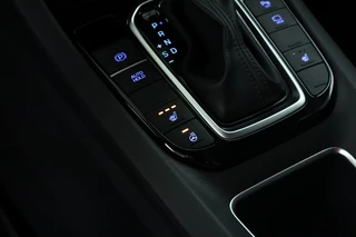 Hyundai IONIQ – thumbnail 17