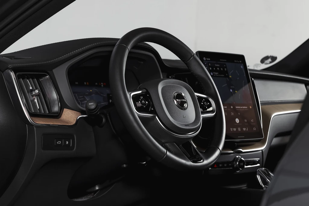 Volvo XC60 – foto 21