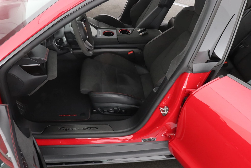 Porsche Taycan – foto 26