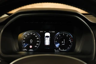 Volvo XC90 – thumbnail 29
