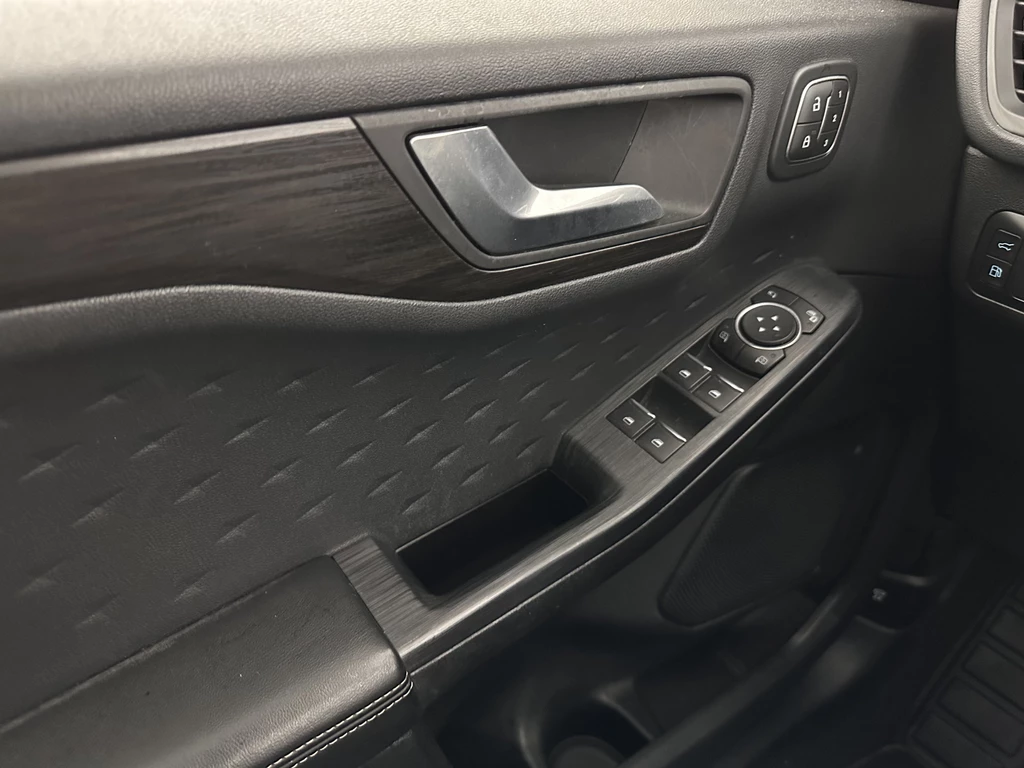 Ford Kuga – foto 26