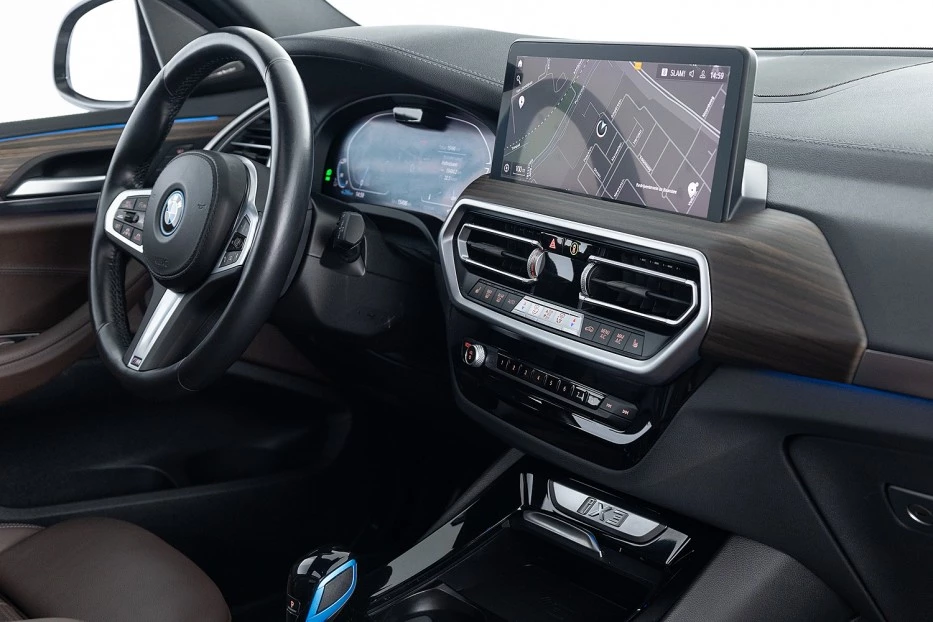 BMW iX3 – foto 12
