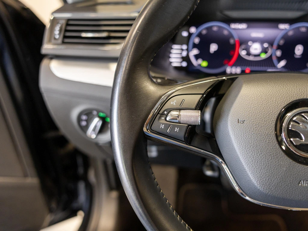 Škoda Superb – foto 22