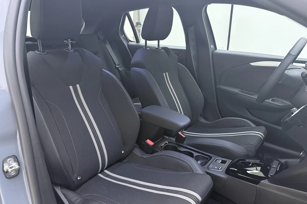 Opel Corsa-e – foto 11