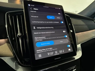 Volvo XC90 – thumbnail 27