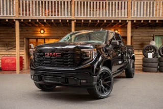GMC Sierra – thumbnail 1