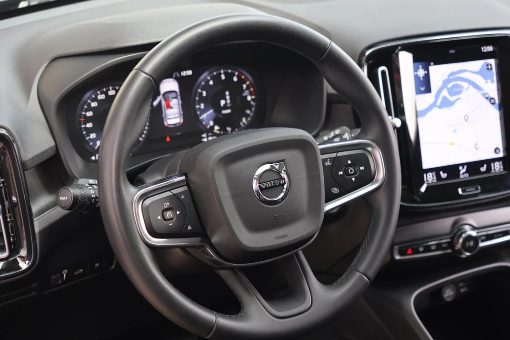 Volvo XC40 – foto 31