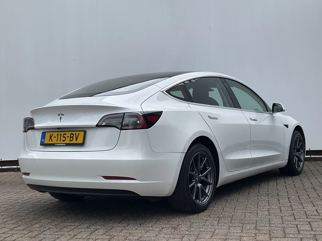 Tesla Model 3 – foto 5
