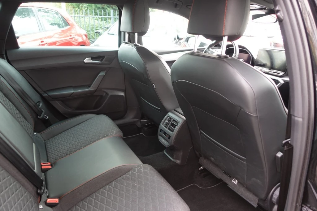 SEAT Leon – foto 19