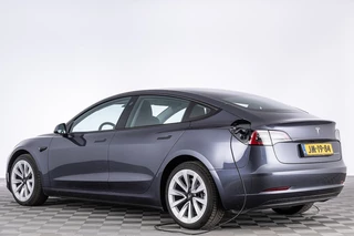 Tesla Model 3 – thumbnail 3
