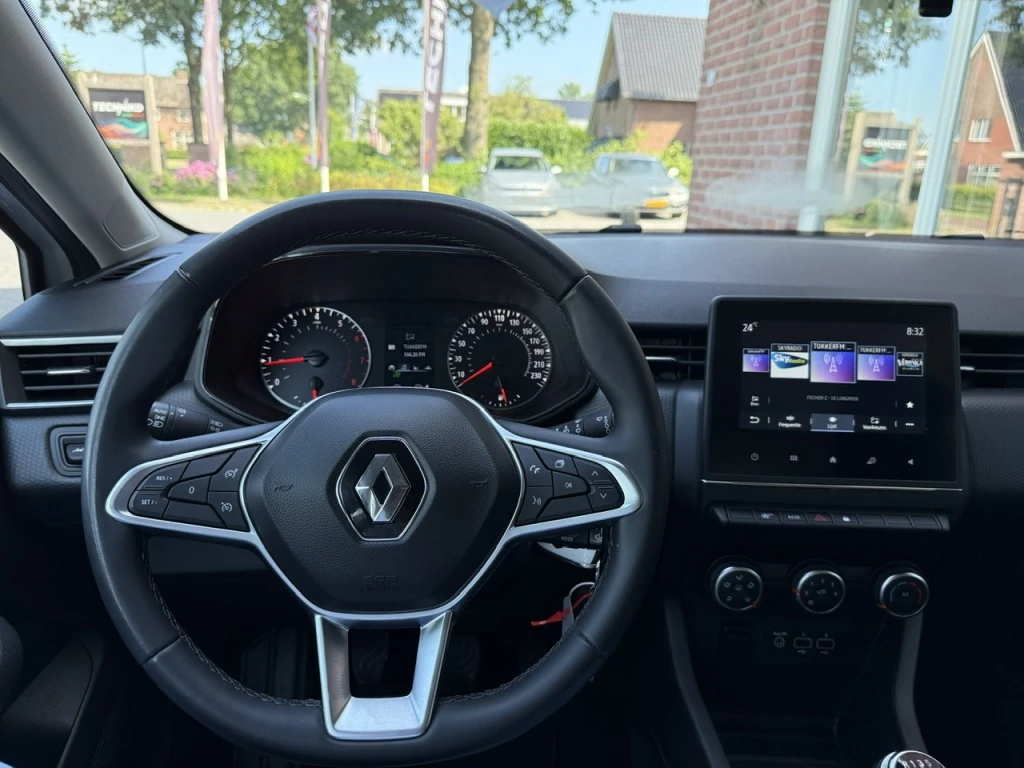Renault Clio – foto 13