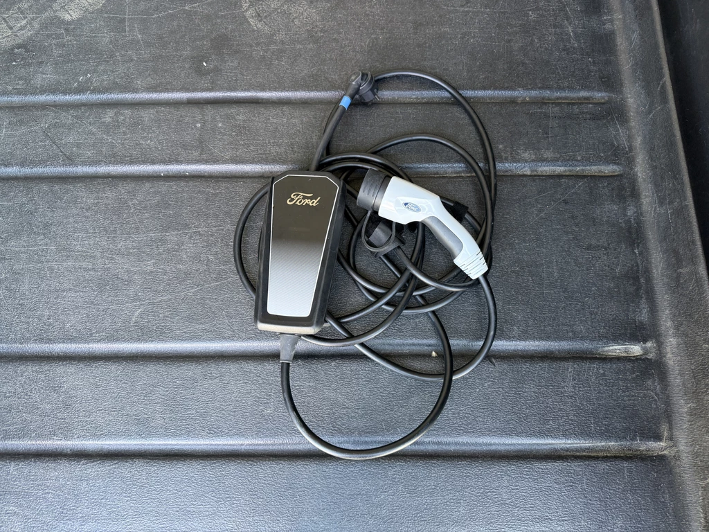 Ford E-Transit – foto 32