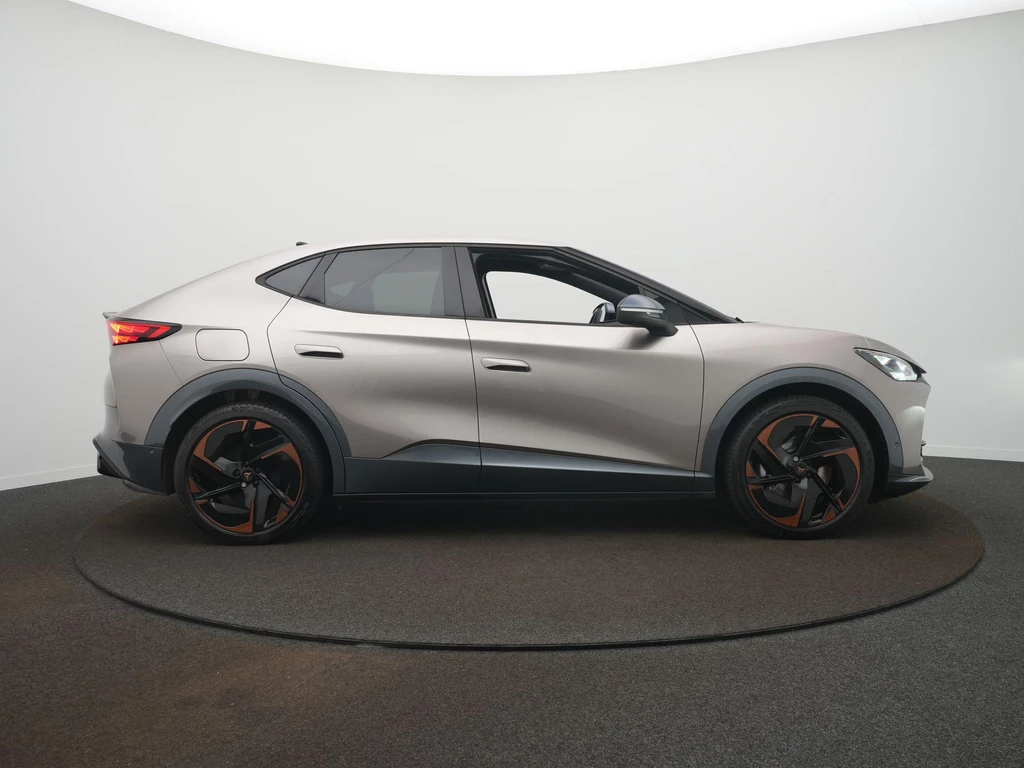 CUPRA Tavascan – foto 8
