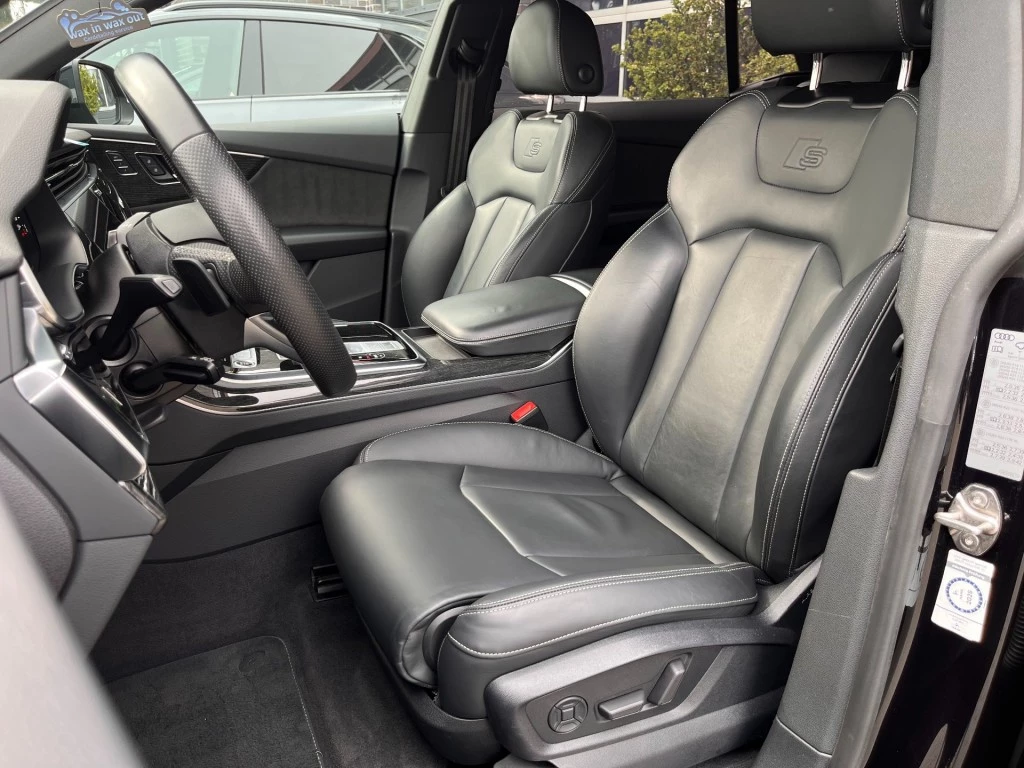 Audi Q8 – foto 12