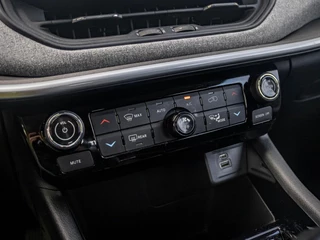 Jeep Compass – thumbnail 18
