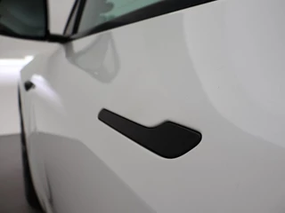 Tesla Model Y – thumbnail 36