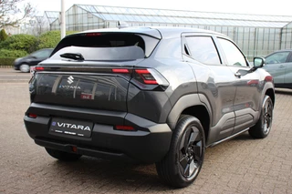 Suzuki e Vitara – thumbnail 4