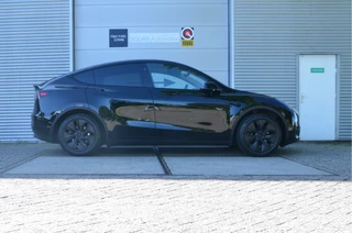 Tesla Model Y – thumbnail 4