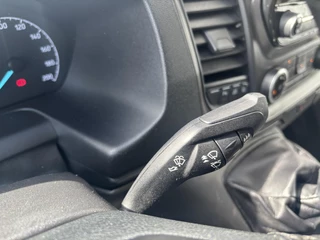 Ford Transit Custom – thumbnail 28