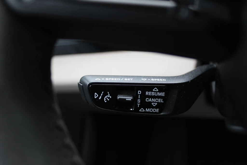 Porsche Taycan – foto 36