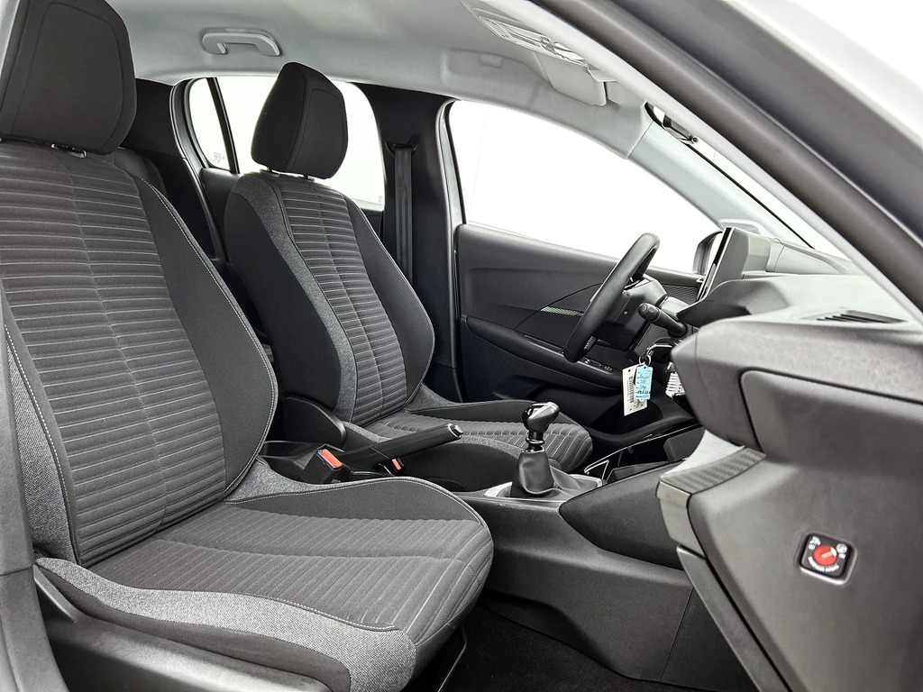 Peugeot 208 – foto 30
