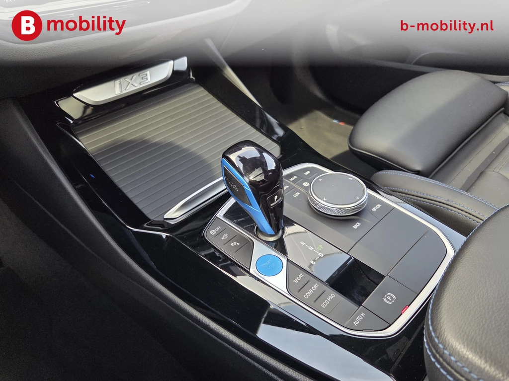 BMW iX3 – foto 10