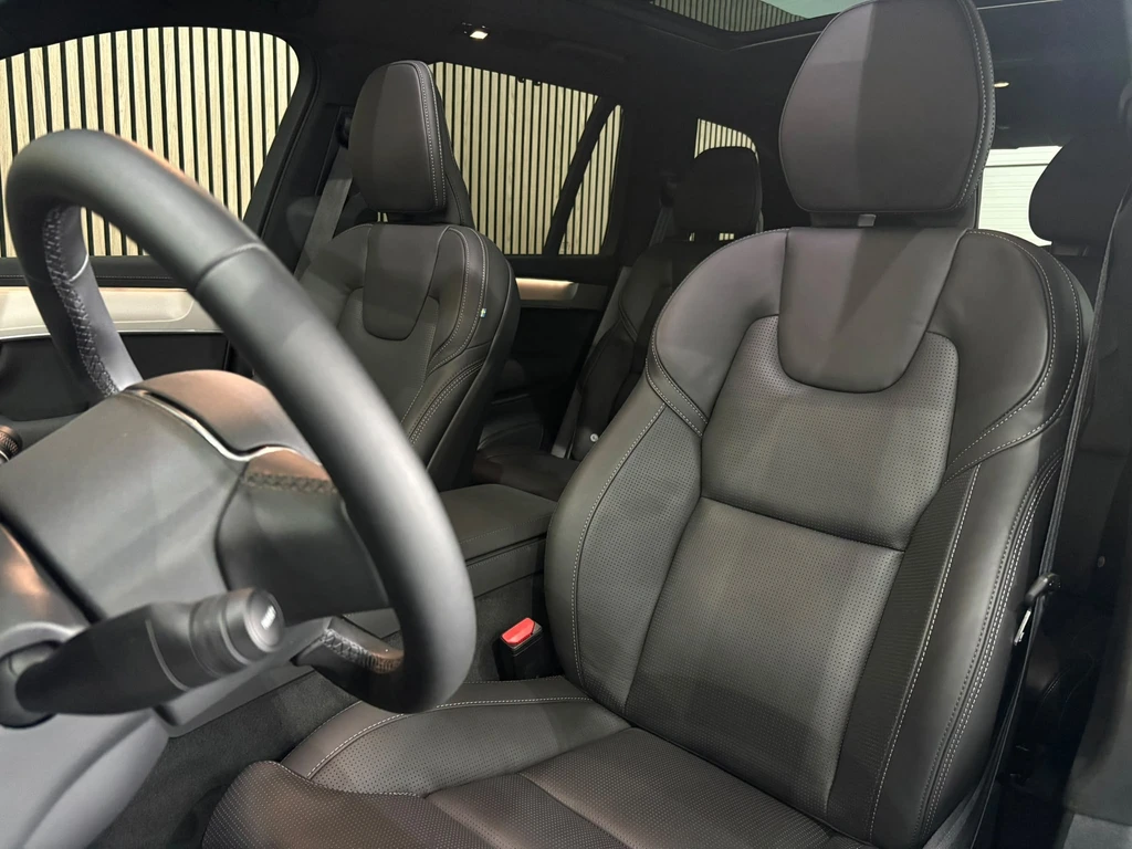 Volvo XC90 – foto 30