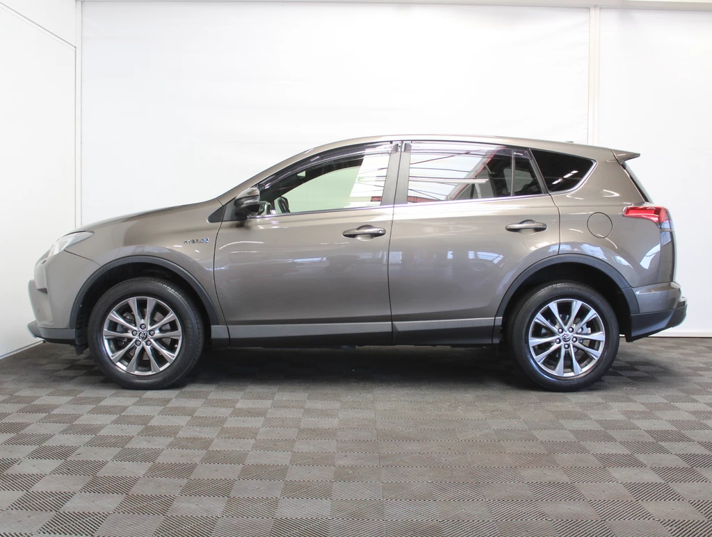 Toyota RAV4 – foto 2