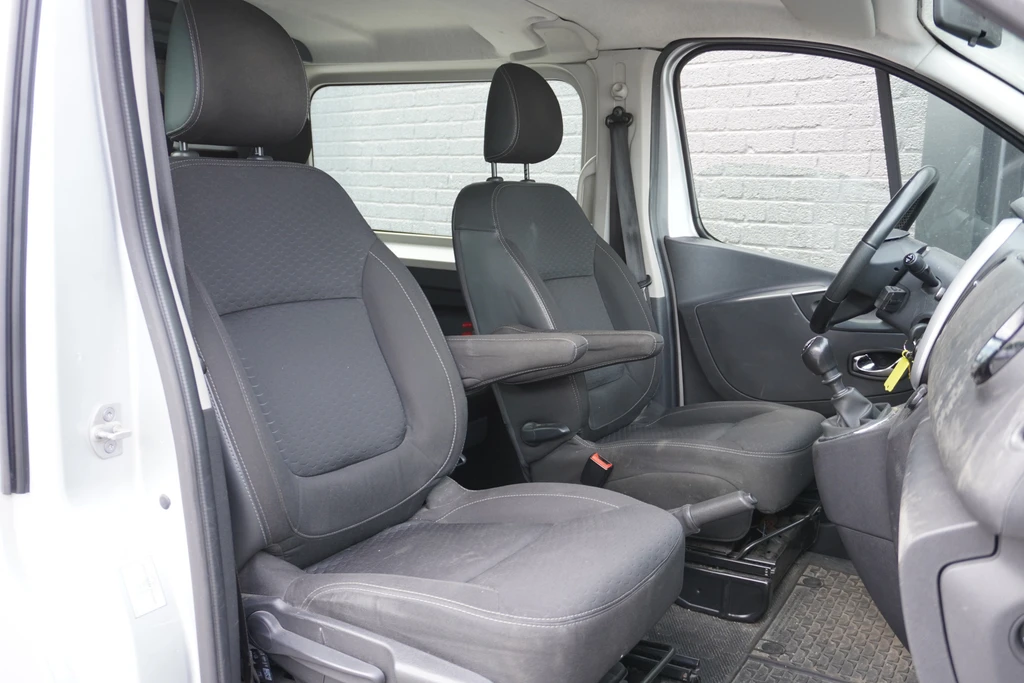 Opel Vivaro – foto 7