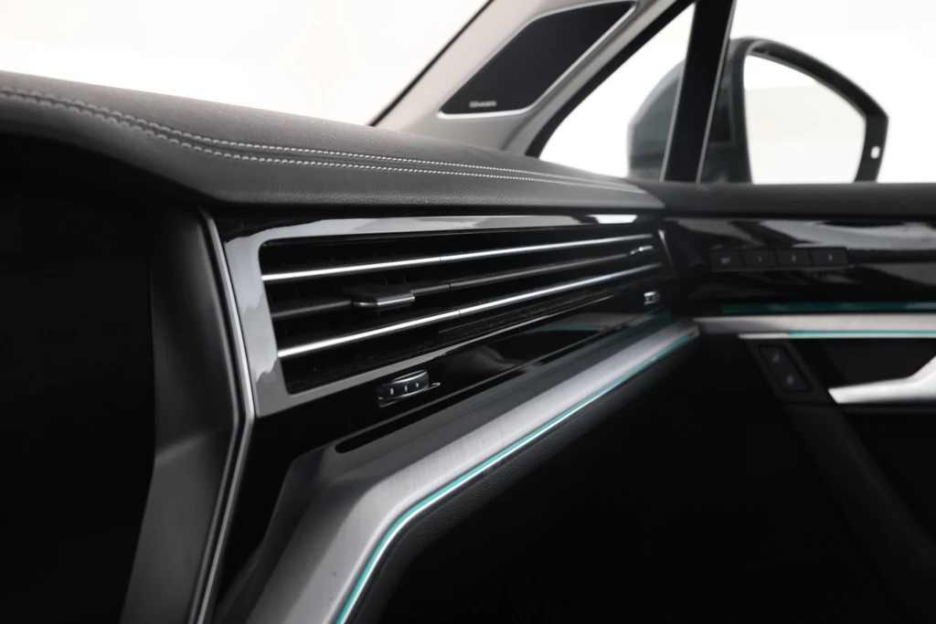Volkswagen Touareg – foto 45