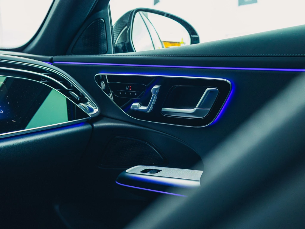 Mercedes-Benz E-Klasse – foto 15