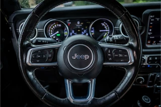 Jeep Wrangler – thumbnail 13