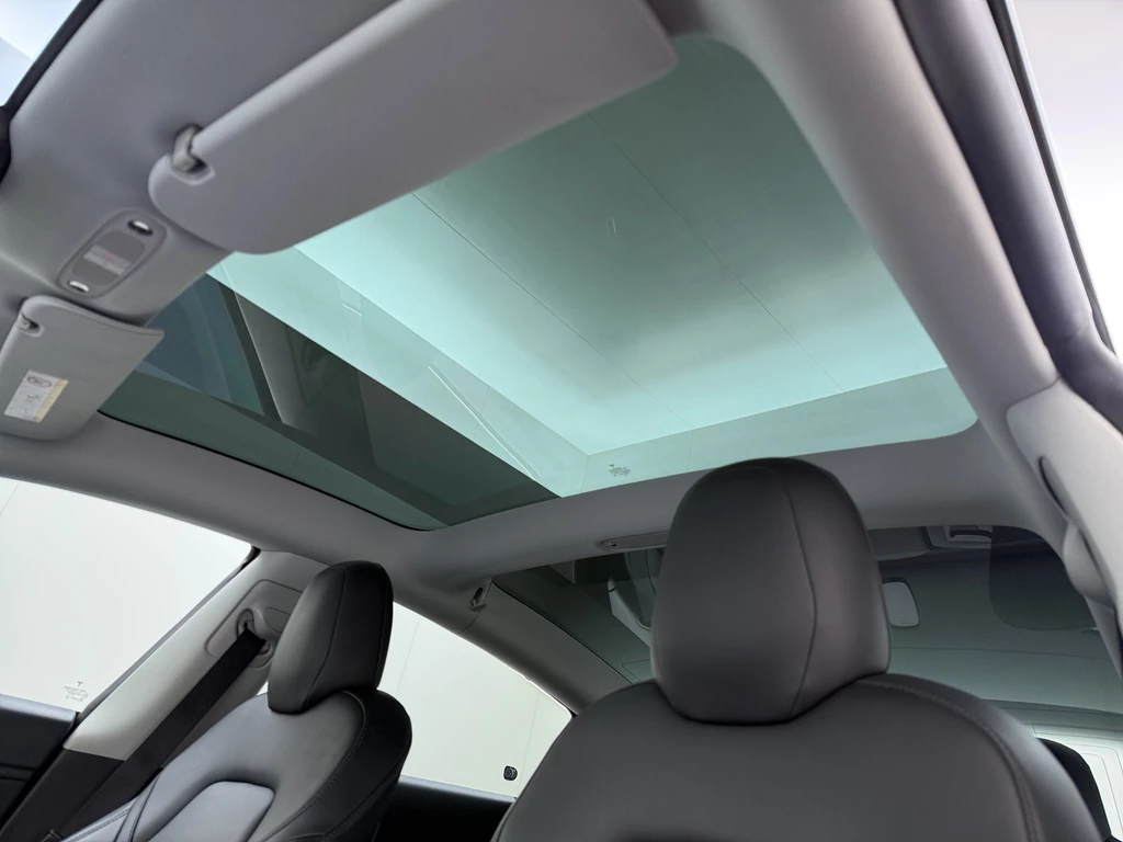 Tesla Model 3 – foto 28