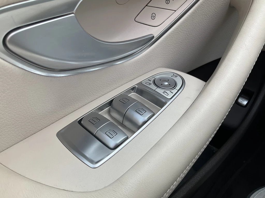 Mercedes-Benz E-Klasse – foto 26