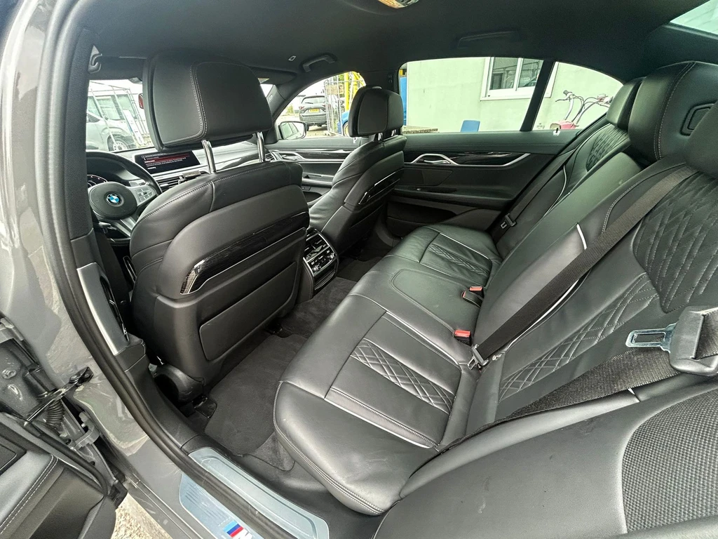 BMW 7 Serie – foto 12