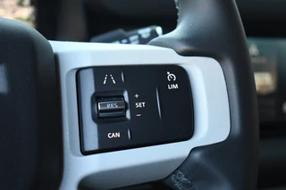 Land Rover Defender – thumbnail 67