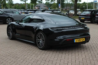 Porsche Taycan – thumbnail 3