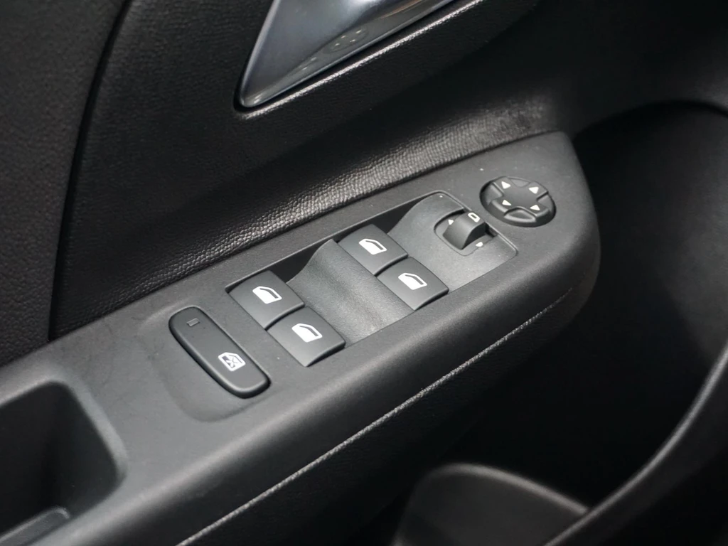 Opel Corsa – foto 13