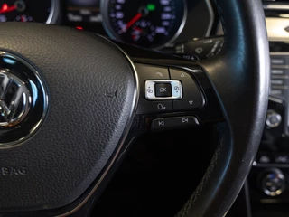 Volkswagen Passat – thumbnail 26