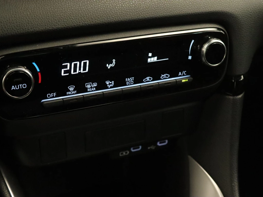 Toyota Yaris – foto 30