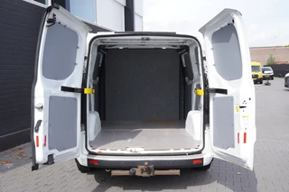 Ford Transit Custom – thumbnail 9