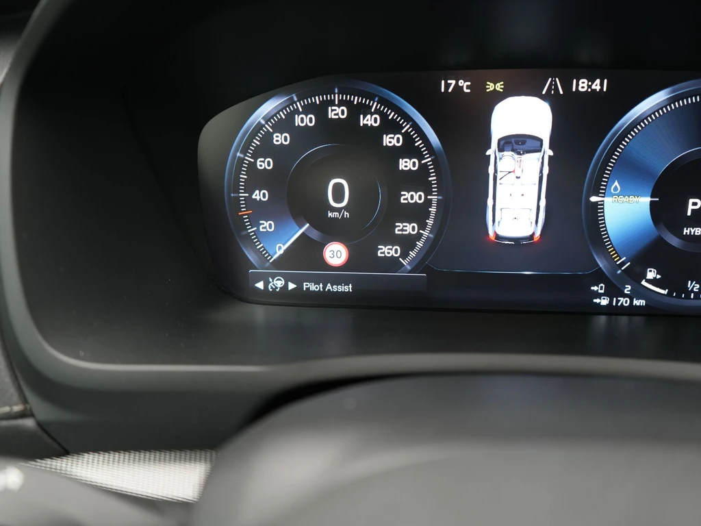 Volvo XC90 – foto 30