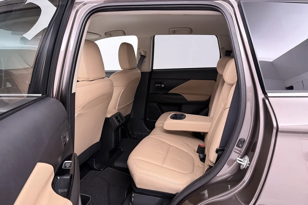 Mitsubishi Outlander – foto 20
