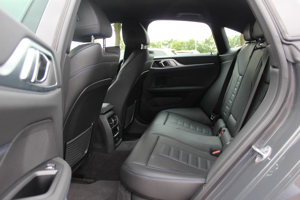 BMW i4 – foto 15