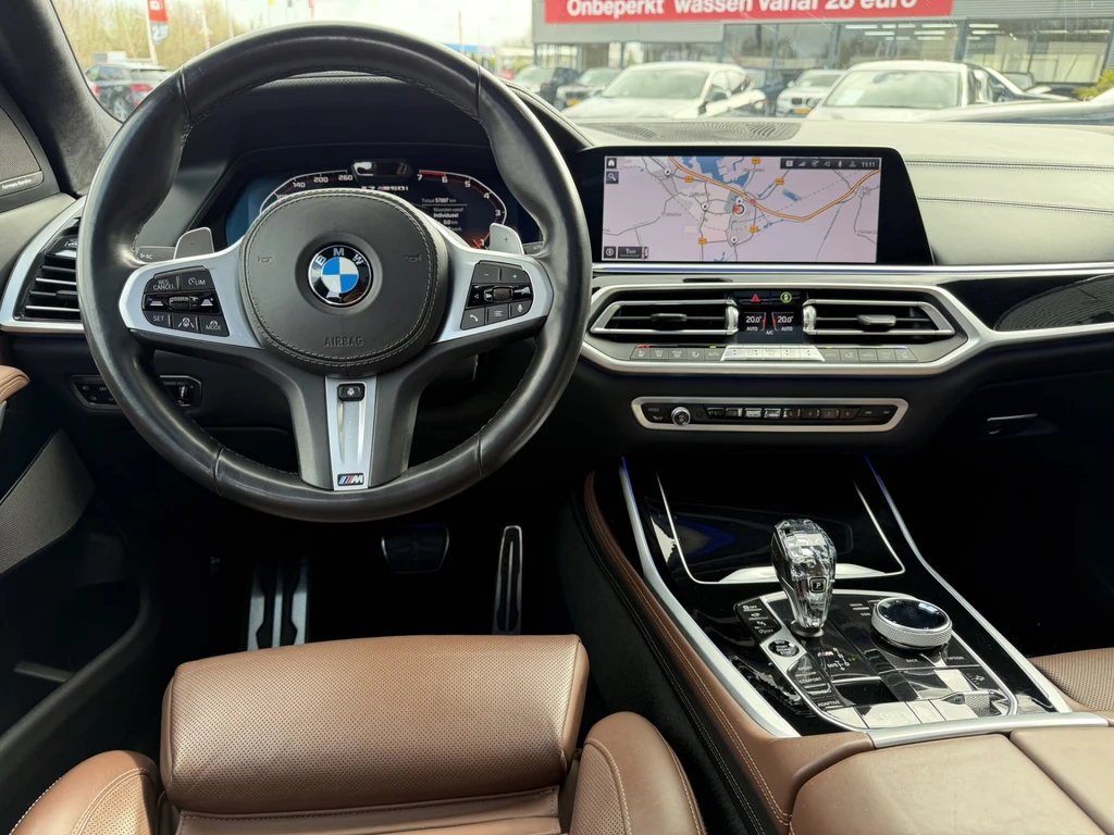 BMW X7 – foto 11