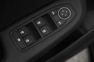 Renault Clio – thumbnail 23